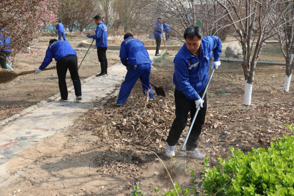 讓雷鋒精神在新時代綻放更加璀璨的光芒——種衣劑黨支部開展主題黨日學雷鋒活動側(cè)記